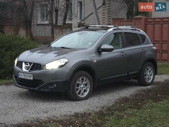 Сірий Ніссан Кашкай, об'ємом двигуна 1.46 л та пробігом 206 тис. км за 11999 $, фото 1 на Automoto.ua