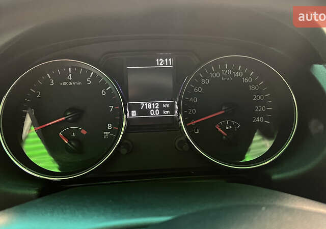 Сірий Ніссан Кашкай, об'ємом двигуна 2 л та пробігом 71 тис. км за 14000 $, фото 12 на Automoto.ua