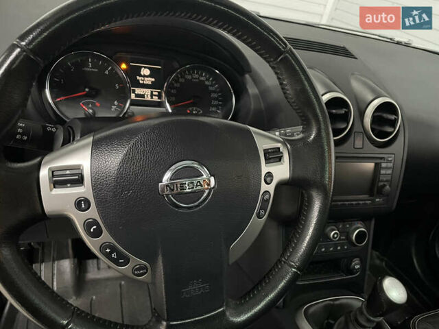 Серый Ниссан Кашкай, объемом двигателя 1.6 л и пробегом 202 тыс. км за 11950 $, фото 57 на Automoto.ua