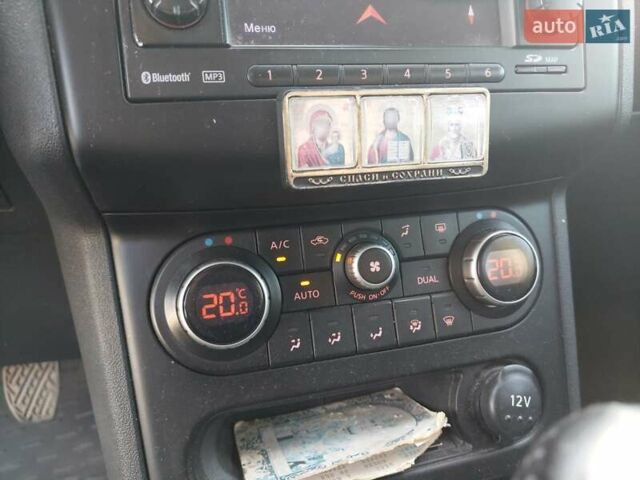 Серый Ниссан Кашкай, объемом двигателя 2 л и пробегом 237 тыс. км за 11800 $, фото 43 на Automoto.ua