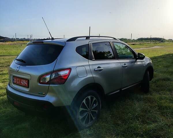 Сірий Ніссан Кашкай, об'ємом двигуна 1.6 л та пробігом 182 тис. км за 11950 $, фото 1 на Automoto.ua