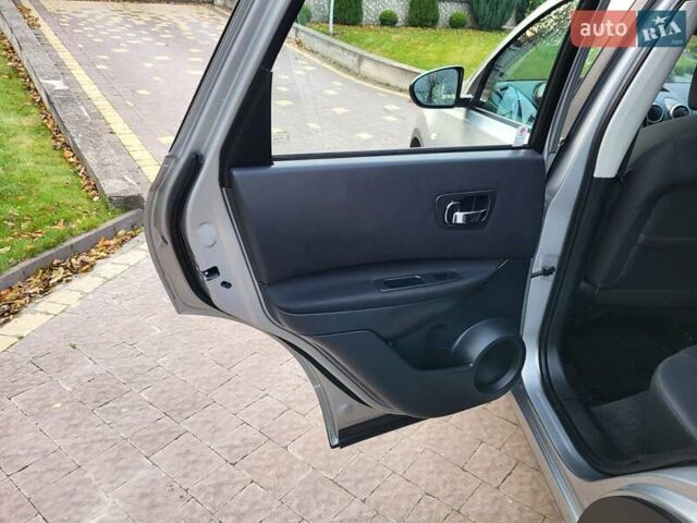 Серый Ниссан Кашкай, объемом двигателя 1.6 л и пробегом 227 тыс. км за 10850 $, фото 21 на Automoto.ua