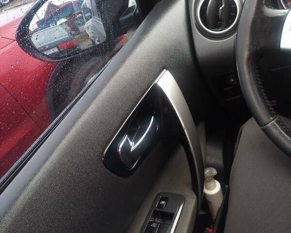 Сірий Ніссан Кашкай, об'ємом двигуна 1.46 л та пробігом 261 тис. км за 10800 $, фото 13 на Automoto.ua