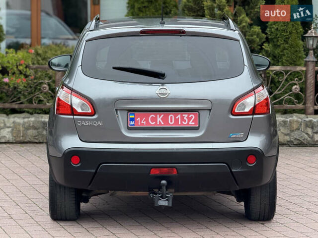 Сірий Ніссан Кашкай, об'ємом двигуна 1.6 л та пробігом 218 тис. км за 11999 $, фото 7 на Automoto.ua