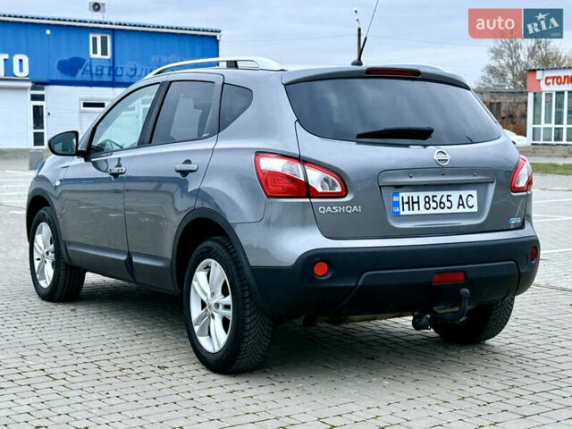 Серый Ниссан Кашкай, объемом двигателя 1.6 л и пробегом 169 тыс. км за 11900 $, фото 5 на Automoto.ua