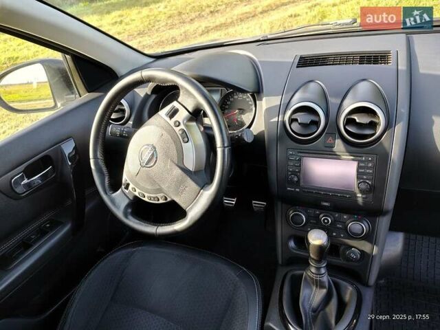 Сірий Ніссан Кашкай, об'ємом двигуна 1.6 л та пробігом 182 тис. км за 11950 $, фото 12 на Automoto.ua