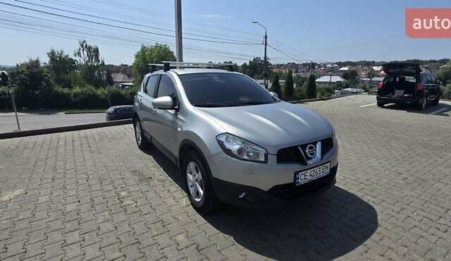 Серый Ниссан Кашкай, объемом двигателя 1.6 л и пробегом 141 тыс. км за 11300 $, фото 4 на Automoto.ua