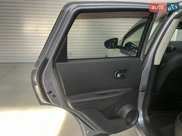 Серый Ниссан Кашкай, объемом двигателя 1.6 л и пробегом 202 тыс. км за 11950 $, фото 45 на Automoto.ua