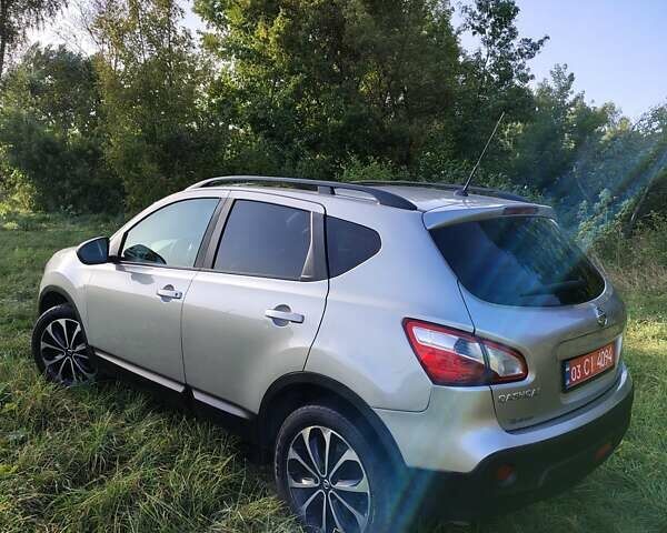 Сірий Ніссан Кашкай, об'ємом двигуна 1.6 л та пробігом 182 тис. км за 11950 $, фото 6 на Automoto.ua