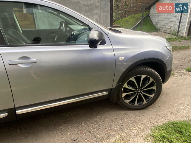Сірий Ніссан Кашкай, об'ємом двигуна 1.6 л та пробігом 254 тис. км за 11600 $, фото 6 на Automoto.ua