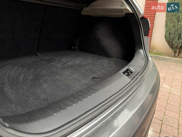 Сірий Ніссан Кашкай, об'ємом двигуна 1.6 л та пробігом 218 тис. км за 11999 $, фото 105 на Automoto.ua