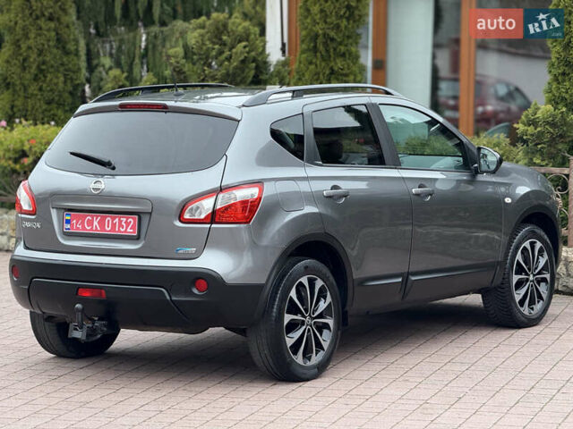 Сірий Ніссан Кашкай, об'ємом двигуна 1.6 л та пробігом 218 тис. км за 11999 $, фото 9 на Automoto.ua