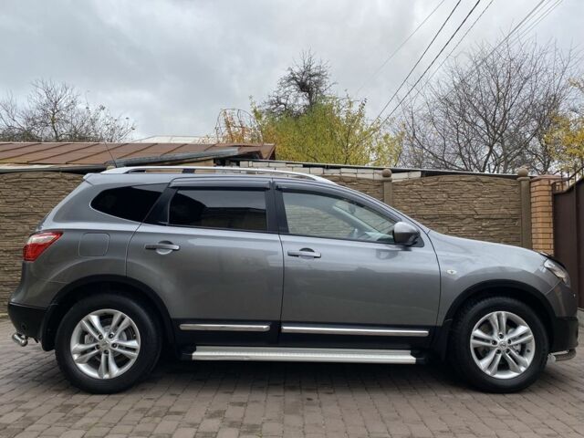 Сірий Ніссан Кашкай, об'ємом двигуна 2 л та пробігом 167 тис. км за 12400 $, фото 1 на Automoto.ua