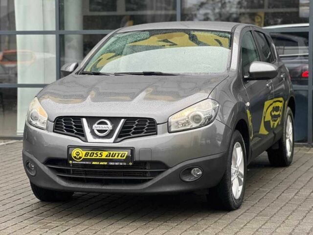Серый Ниссан Кашкай, объемом двигателя 1.6 л и пробегом 224 тыс. км за 11900 $, фото 2 на Automoto.ua