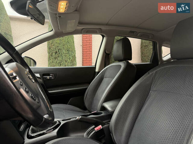 Сірий Ніссан Кашкай, об'ємом двигуна 1.6 л та пробігом 218 тис. км за 11999 $, фото 62 на Automoto.ua