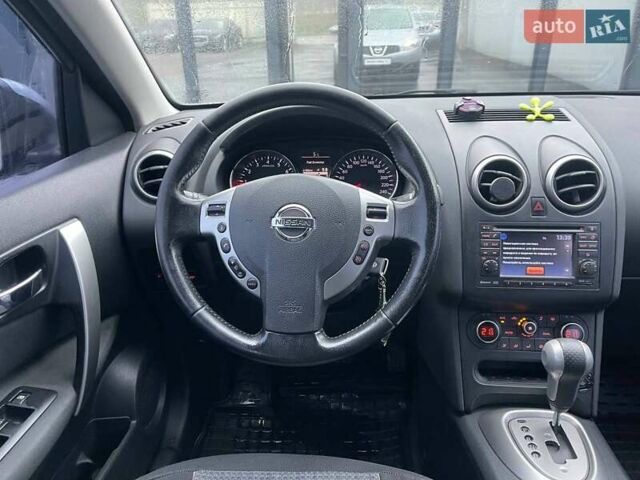 Серый Ниссан Кашкай, объемом двигателя 2 л и пробегом 171 тыс. км за 12290 $, фото 13 на Automoto.ua