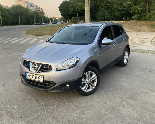 Серый Ниссан Кашкай, объемом двигателя 1.5 л и пробегом 225 тыс. км за 12900 $, фото 6 на Automoto.ua