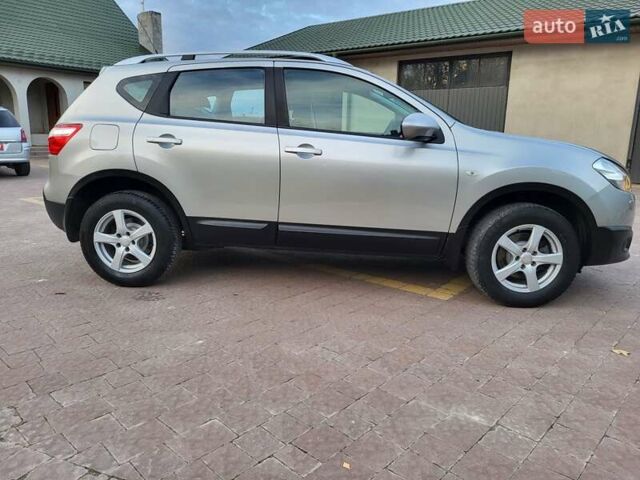 Серый Ниссан Кашкай, объемом двигателя 1.6 л и пробегом 227 тыс. км за 10850 $, фото 16 на Automoto.ua