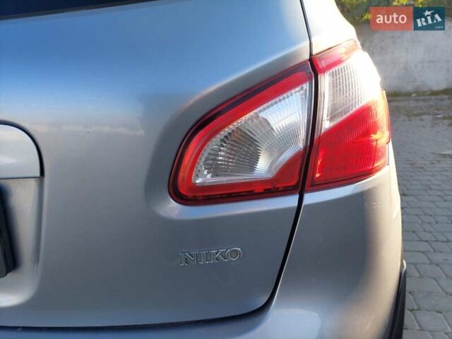 Серый Ниссан Кашкай, объемом двигателя 2 л и пробегом 237 тыс. км за 11800 $, фото 8 на Automoto.ua