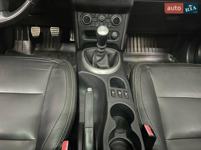 Серый Ниссан Кашкай, объемом двигателя 1.6 л и пробегом 202 тыс. км за 11950 $, фото 73 на Automoto.ua