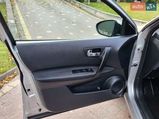 Серый Ниссан Кашкай, объемом двигателя 1.6 л и пробегом 227 тыс. км за 10850 $, фото 18 на Automoto.ua