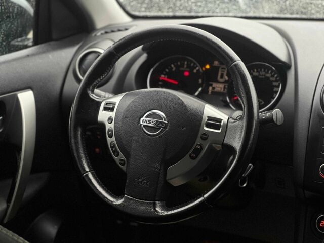 Серый Ниссан Кашкай, объемом двигателя 1.6 л и пробегом 224 тыс. км за 11900 $, фото 10 на Automoto.ua