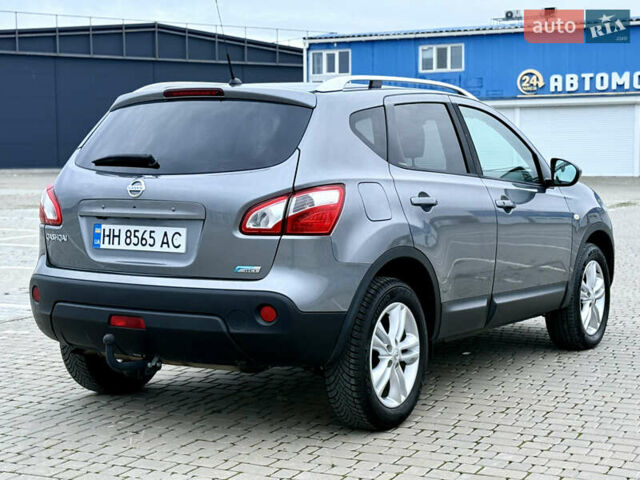Серый Ниссан Кашкай, объемом двигателя 1.6 л и пробегом 169 тыс. км за 11900 $, фото 3 на Automoto.ua