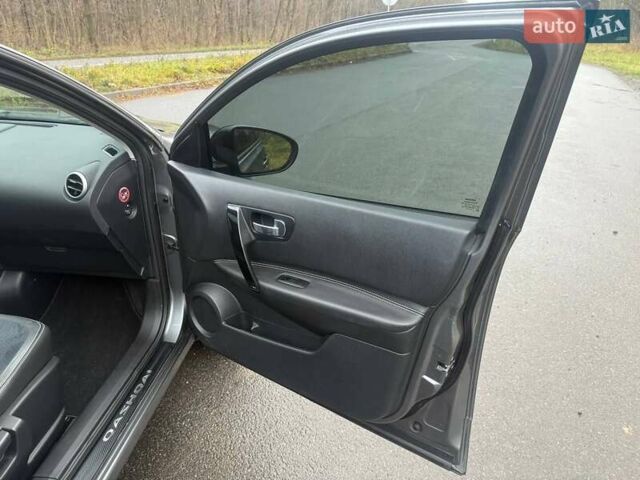 Сірий Ніссан Кашкай, об'ємом двигуна 1.5 л та пробігом 179 тис. км за 12999 $, фото 43 на Automoto.ua