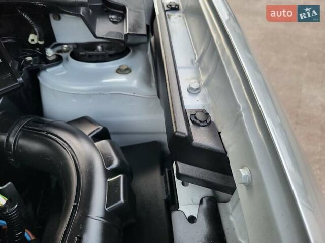 Серый Ниссан Кашкай, объемом двигателя 1.6 л и пробегом 227 тыс. км за 10850 $, фото 40 на Automoto.ua