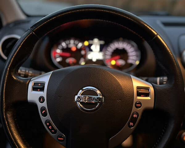 Серый Ниссан Кашкай, объемом двигателя 1.5 л и пробегом 172 тыс. км за 13300 $, фото 6 на Automoto.ua