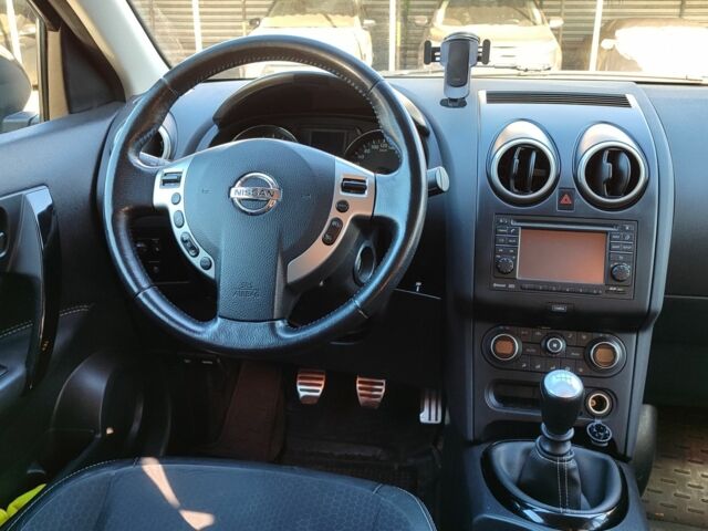 Серый Ниссан Кашкай, объемом двигателя 1.5 л и пробегом 169 тыс. км за 11000 $, фото 4 на Automoto.ua