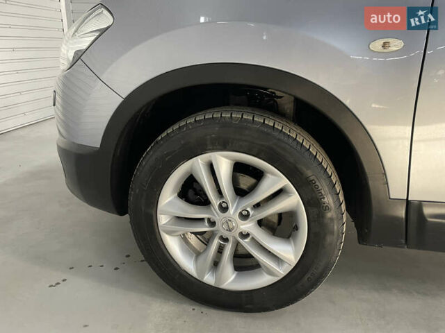 Серый Ниссан Кашкай, объемом двигателя 1.6 л и пробегом 202 тыс. км за 11950 $, фото 34 на Automoto.ua