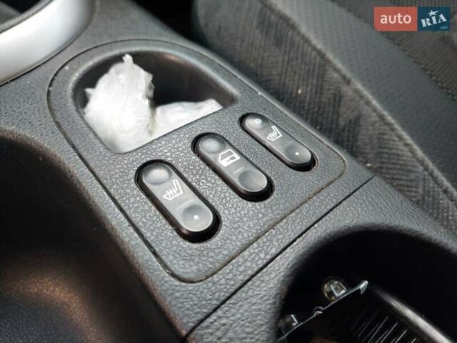 Серый Ниссан Кашкай, объемом двигателя 2 л и пробегом 237 тыс. км за 11800 $, фото 46 на Automoto.ua