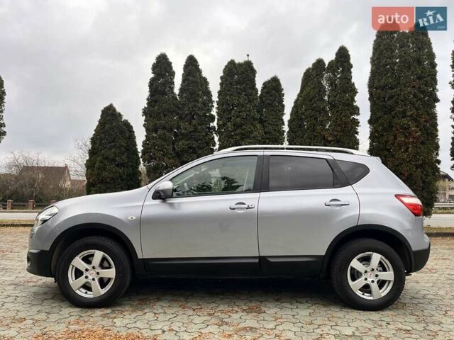 Сірий Ніссан Кашкай, об'ємом двигуна 1.5 л та пробігом 230 тис. км за 10777 $, фото 3 на Automoto.ua