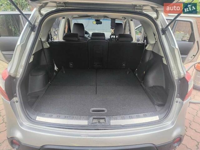 Сірий Ніссан Кашкай, об'ємом двигуна 1.6 л та пробігом 188 тис. км за 11500 $, фото 9 на Automoto.ua