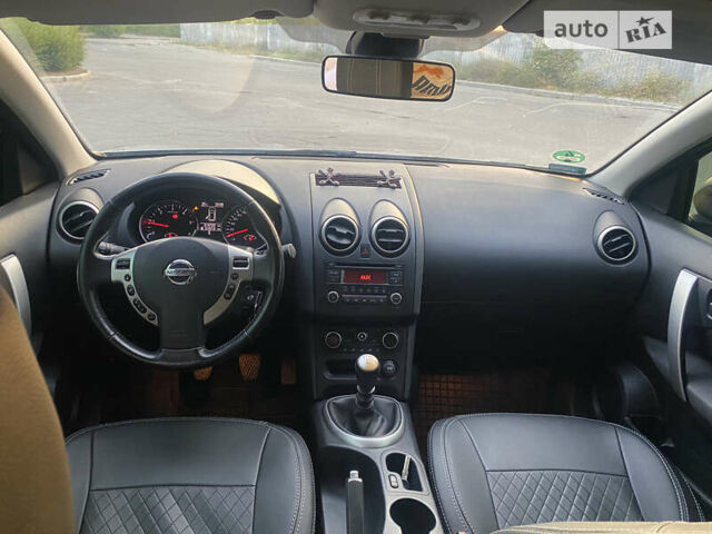 Серый Ниссан Кашкай, объемом двигателя 1.5 л и пробегом 225 тыс. км за 12900 $, фото 12 на Automoto.ua