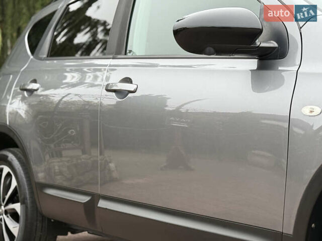 Сірий Ніссан Кашкай, об'ємом двигуна 1.6 л та пробігом 218 тис. км за 11999 $, фото 27 на Automoto.ua