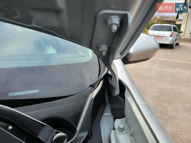 Серый Ниссан Кашкай, объемом двигателя 1.6 л и пробегом 227 тыс. км за 10850 $, фото 39 на Automoto.ua