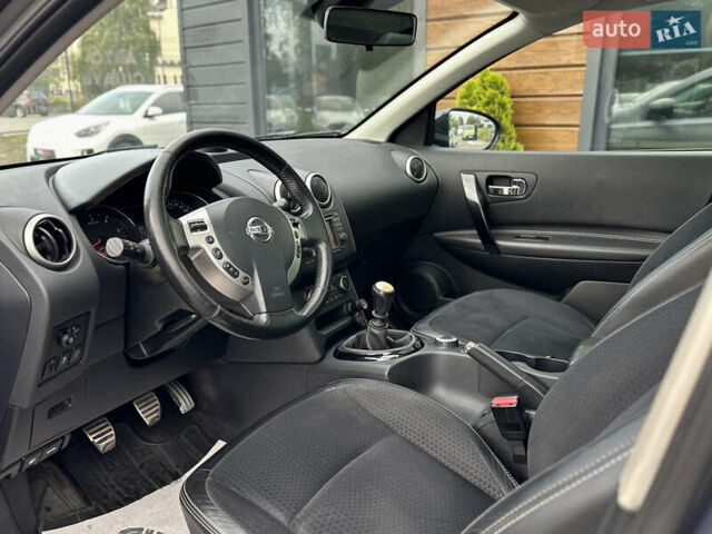 Серый Ниссан Кашкай, объемом двигателя 1.6 л и пробегом 254 тыс. км за 12600 $, фото 32 на Automoto.ua