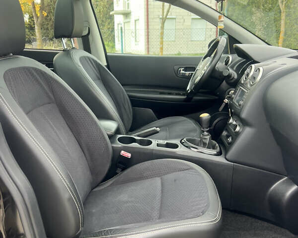 Серый Ниссан Кашкай, объемом двигателя 1.5 л и пробегом 235 тыс. км за 10900 $, фото 44 на Automoto.ua