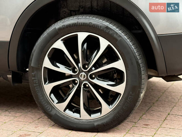 Сірий Ніссан Кашкай, об'ємом двигуна 1.6 л та пробігом 218 тис. км за 11999 $, фото 53 на Automoto.ua