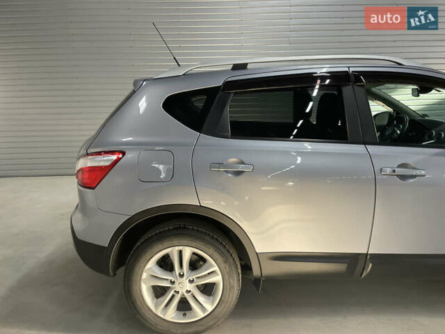 Серый Ниссан Кашкай, объемом двигателя 1.6 л и пробегом 202 тыс. км за 11950 $, фото 18 на Automoto.ua