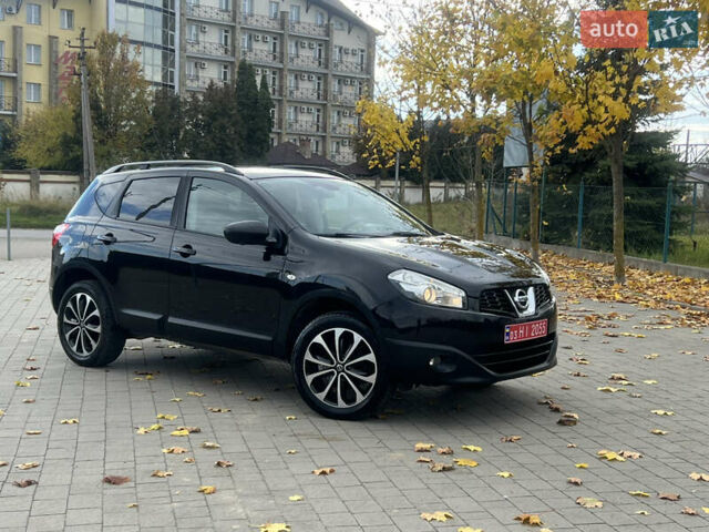 Серый Ниссан Кашкай, объемом двигателя 1.5 л и пробегом 235 тыс. км за 10900 $, фото 1 на Automoto.ua