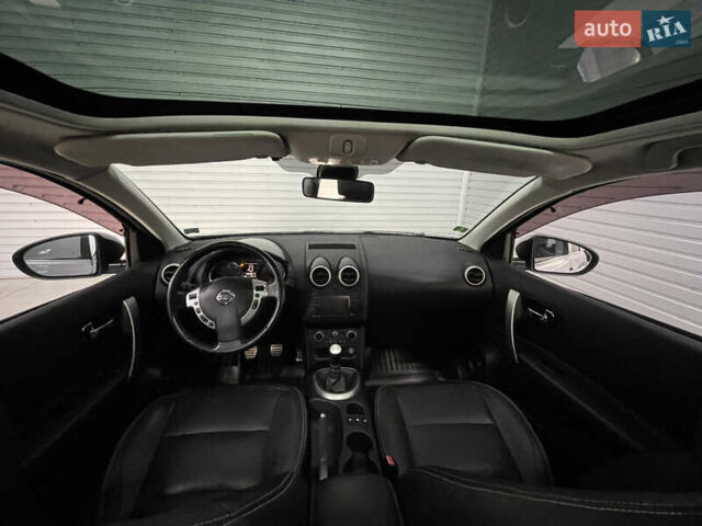 Серый Ниссан Кашкай, объемом двигателя 1.6 л и пробегом 202 тыс. км за 11950 $, фото 70 на Automoto.ua