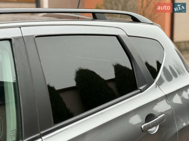 Сірий Ніссан Кашкай, об'ємом двигуна 1.6 л та пробігом 218 тис. км за 11999 $, фото 58 на Automoto.ua