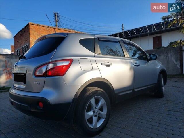 Серый Ниссан Кашкай, объемом двигателя 2 л и пробегом 237 тыс. км за 11800 $, фото 5 на Automoto.ua