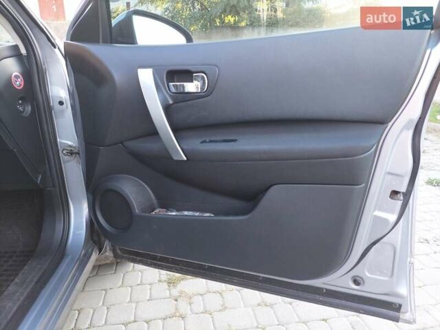 Серый Ниссан Кашкай, объемом двигателя 2 л и пробегом 237 тыс. км за 11800 $, фото 24 на Automoto.ua