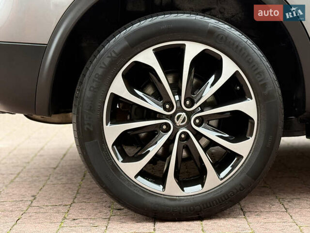 Сірий Ніссан Кашкай, об'ємом двигуна 1.6 л та пробігом 218 тис. км за 11999 $, фото 47 на Automoto.ua