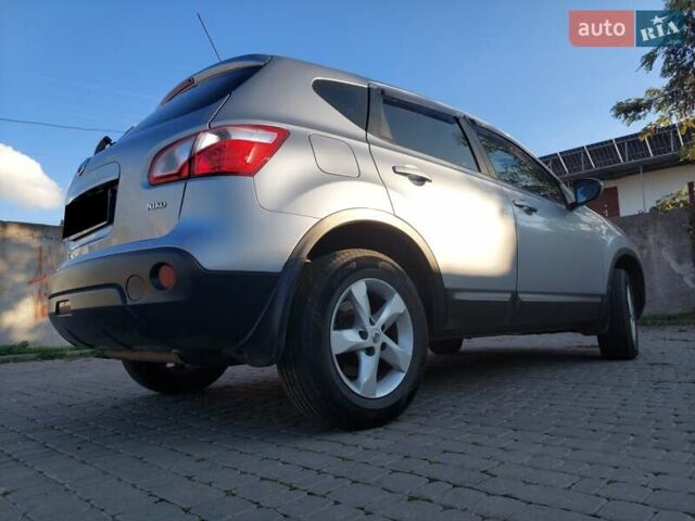Серый Ниссан Кашкай, объемом двигателя 2 л и пробегом 237 тыс. км за 11800 $, фото 6 на Automoto.ua