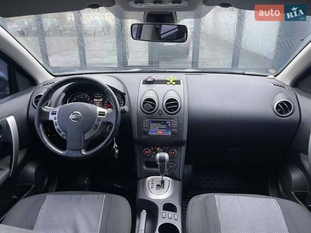 Серый Ниссан Кашкай, объемом двигателя 2 л и пробегом 171 тыс. км за 12290 $, фото 12 на Automoto.ua